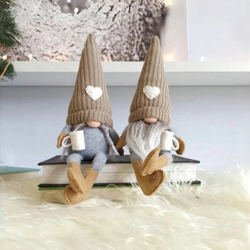 Home And Textiles Today - Gnome tricoté sans visage avec moulin