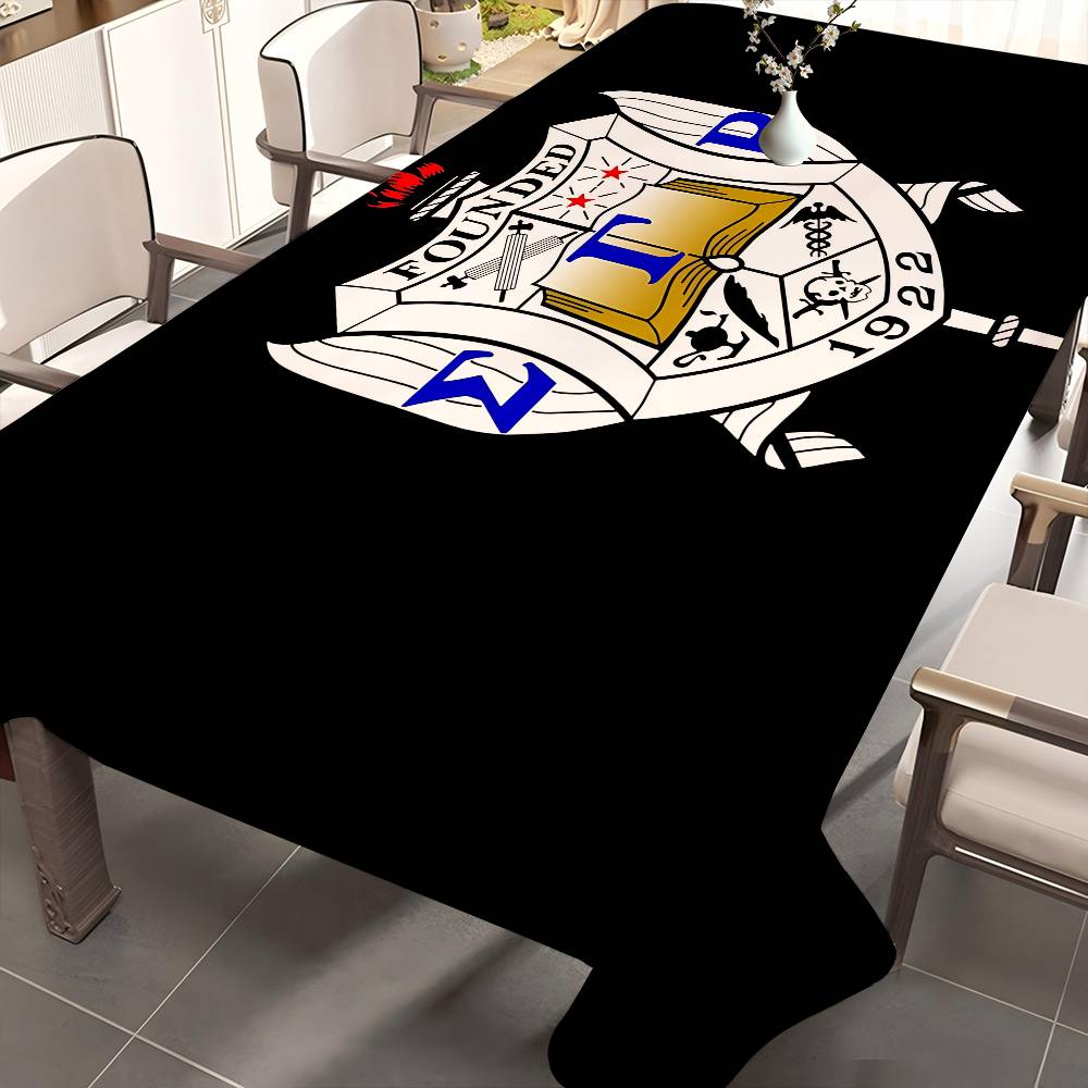 Home Textiles Today News - Nappe avec logo Sigma Gamma Rho
